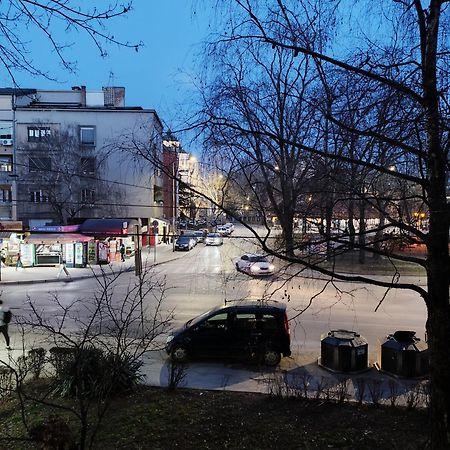 Home Apartment Ni 외부 사진